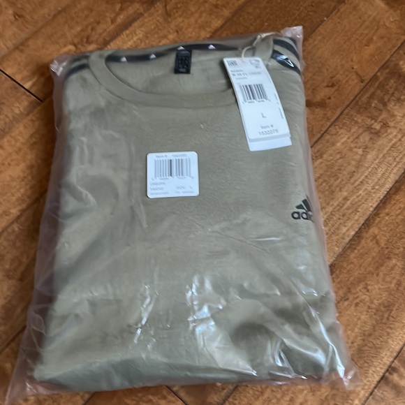 NWT Adidas Men’s Crew Neck Sweatshirt - Picture 5 of 7